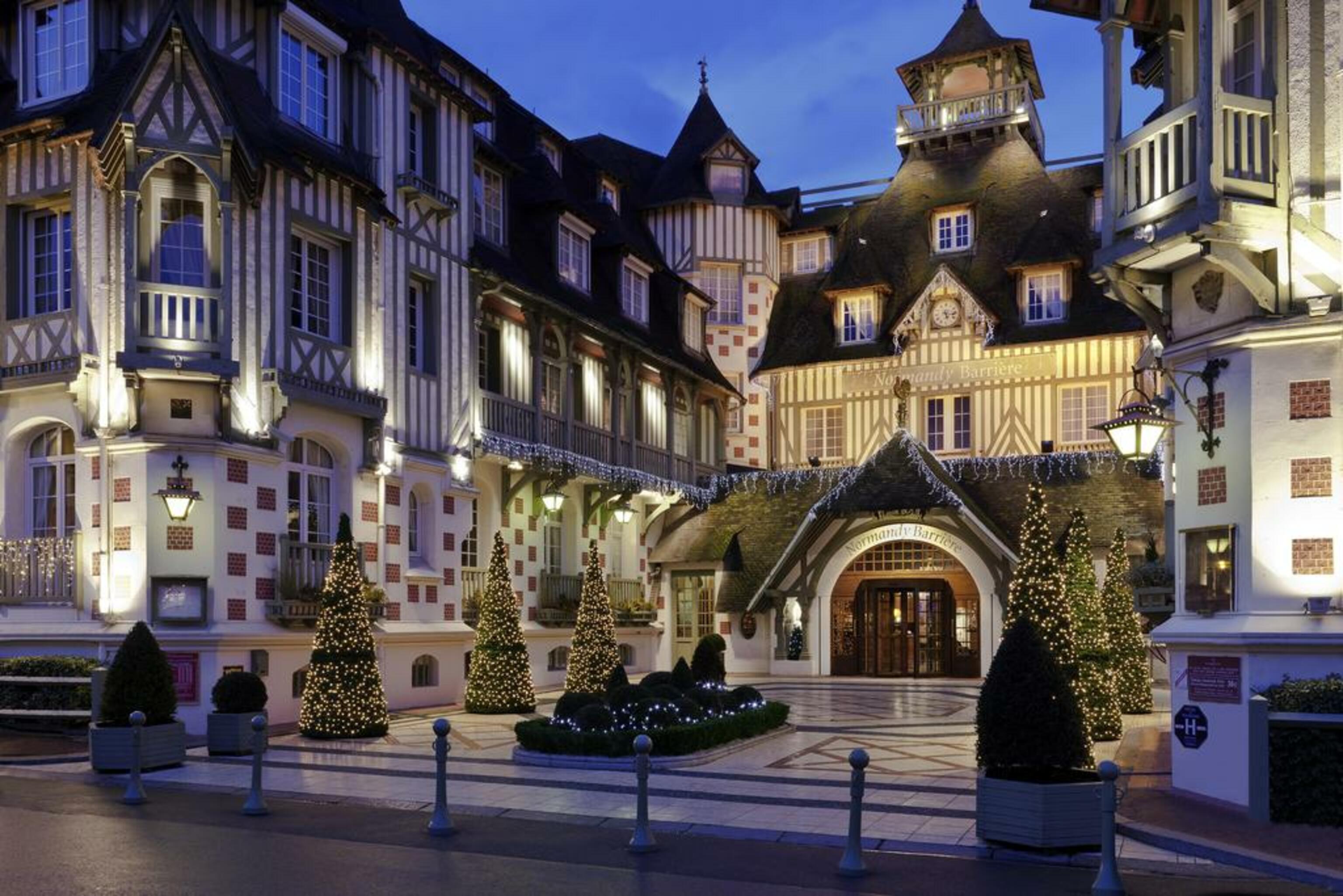 Hotel Barriere Le Normandy Deauville Eksteriør billede