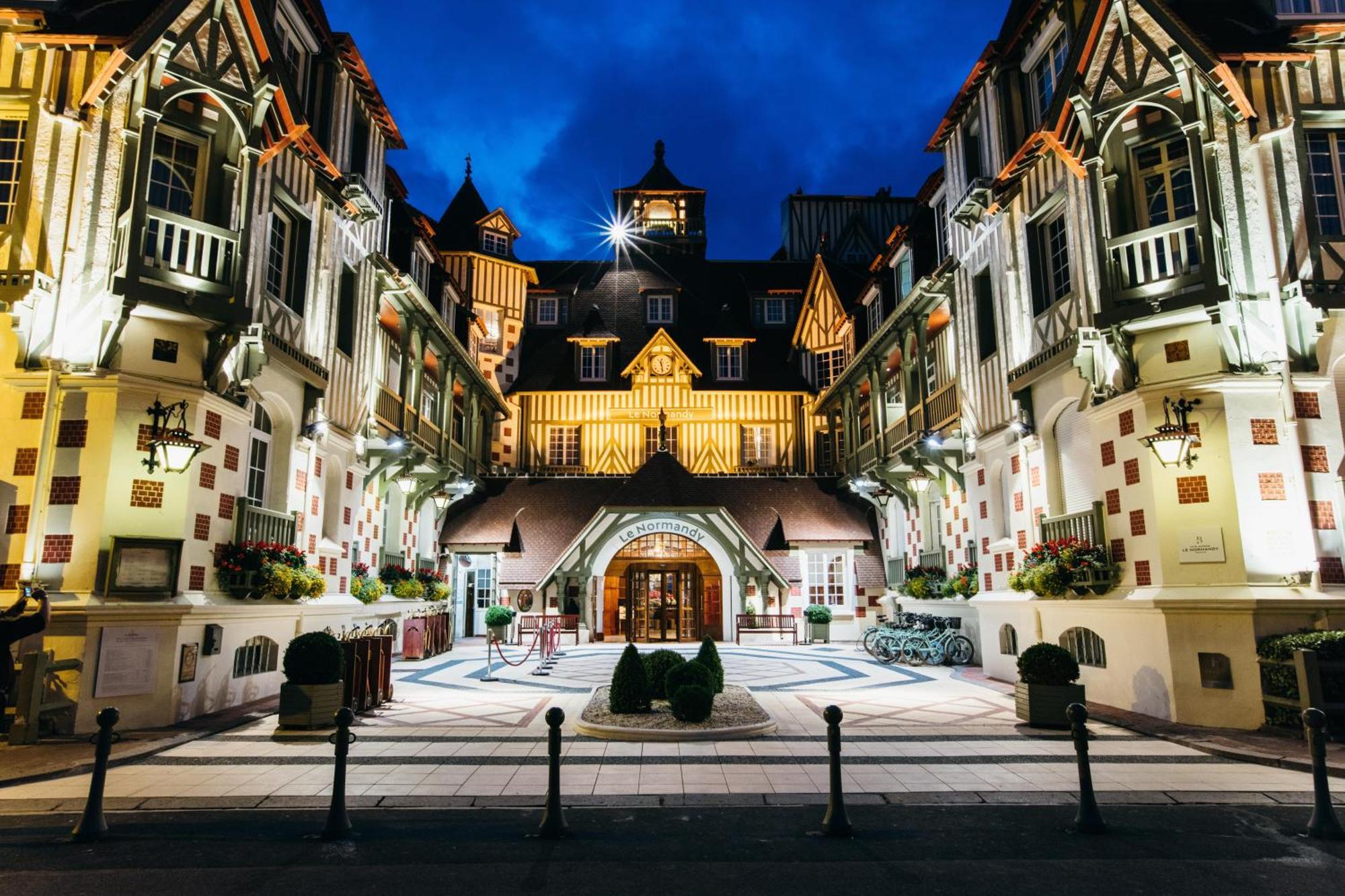 Hotel Barriere Le Normandy Deauville Eksteriør billede